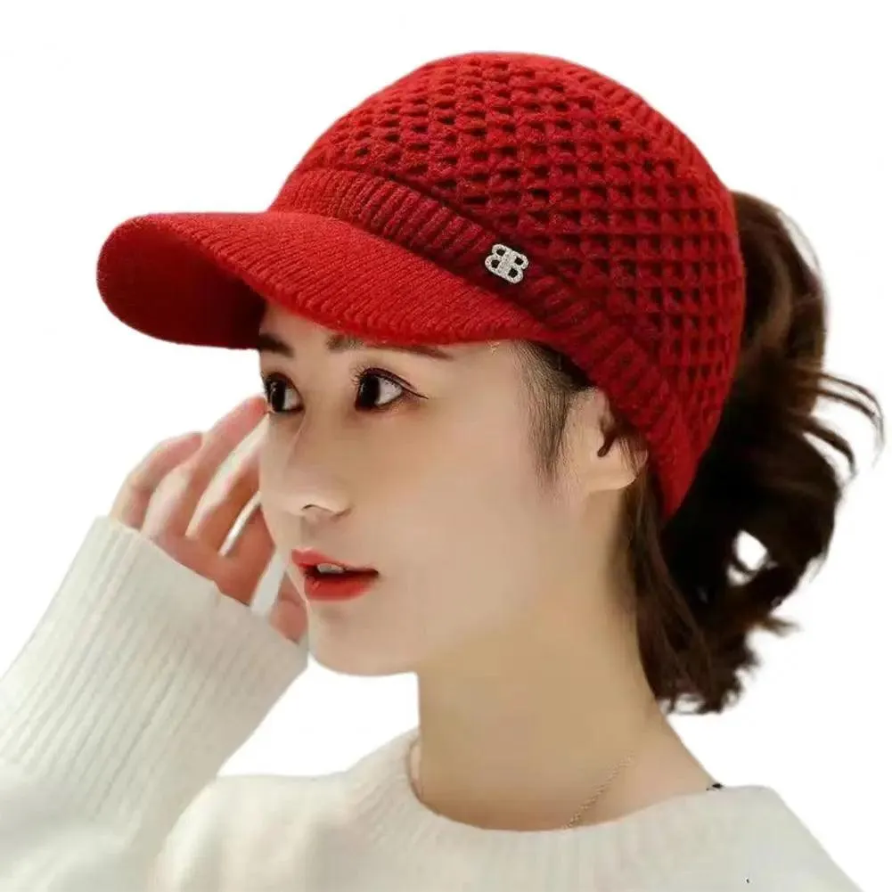 Cozy Fashion Winter Thermal Ladies Knit Cap Solid Color Ladies Hat