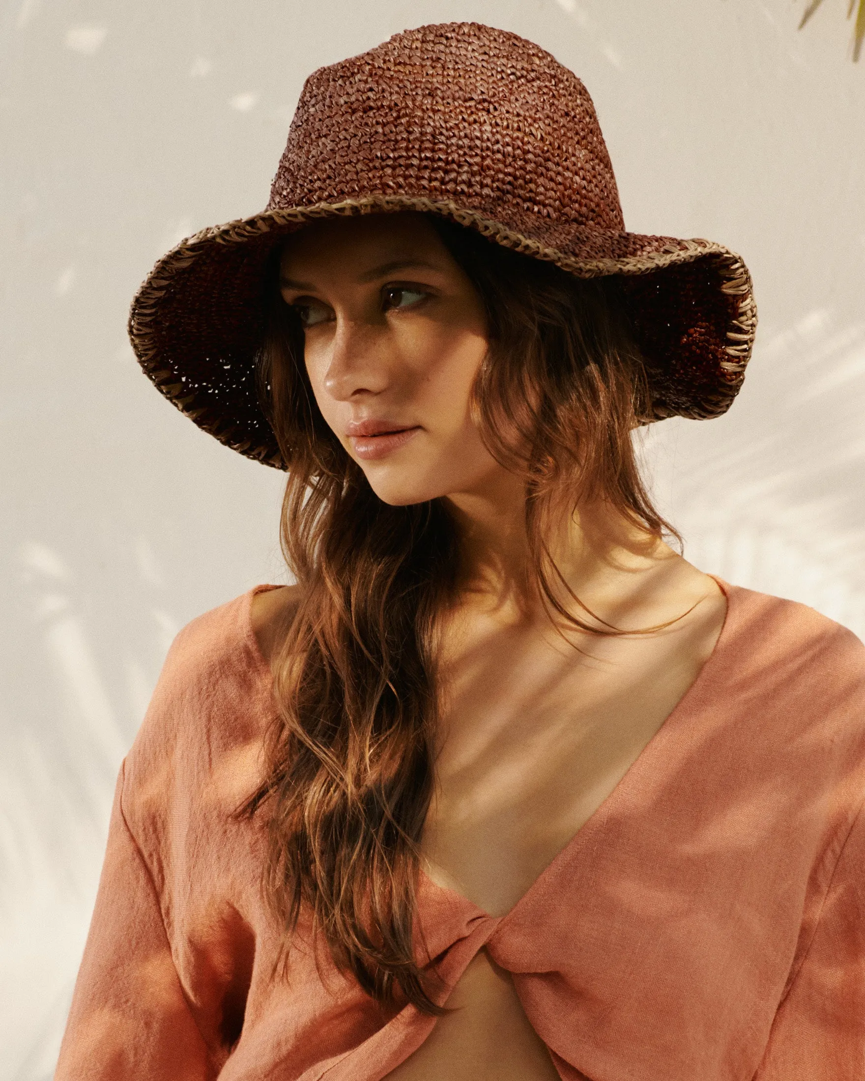 Raffia Panama Hat - V74HH - Chocolate