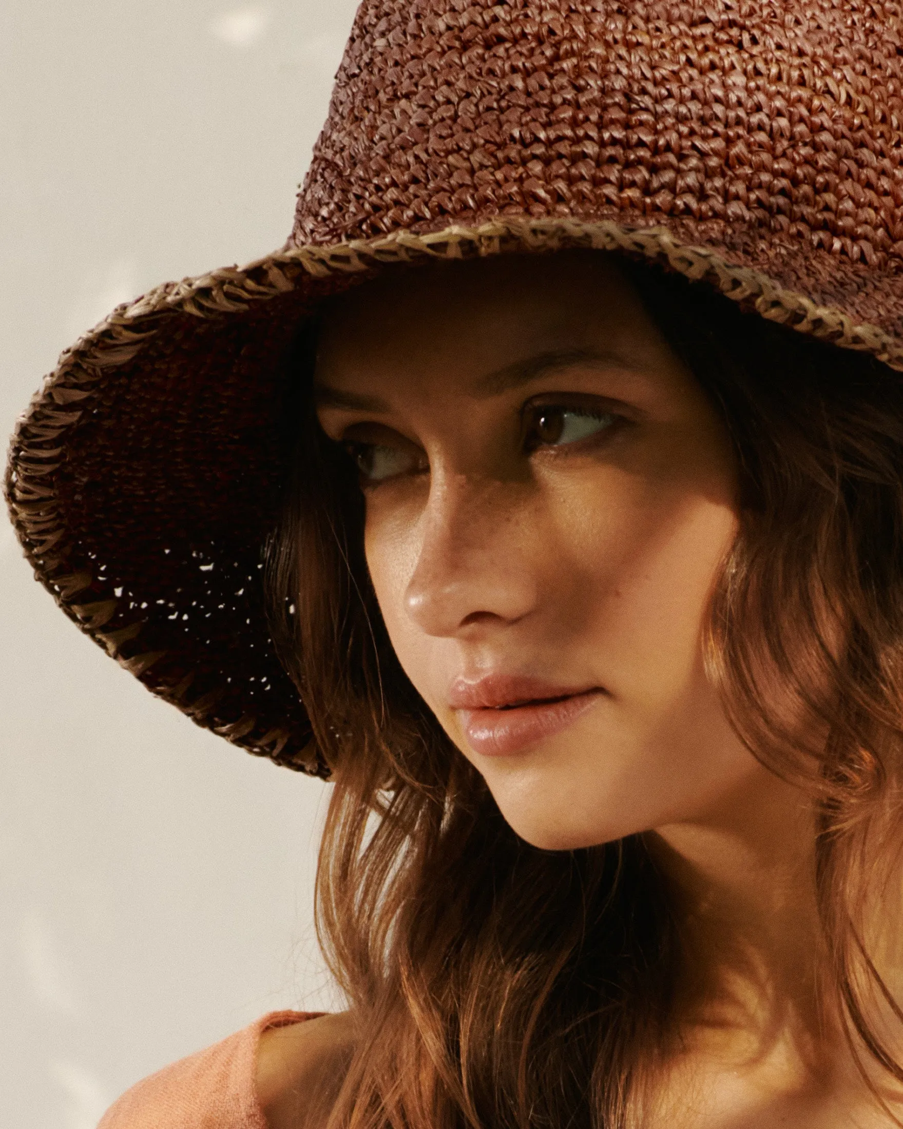 Raffia Panama Hat - V74HH - Chocolate