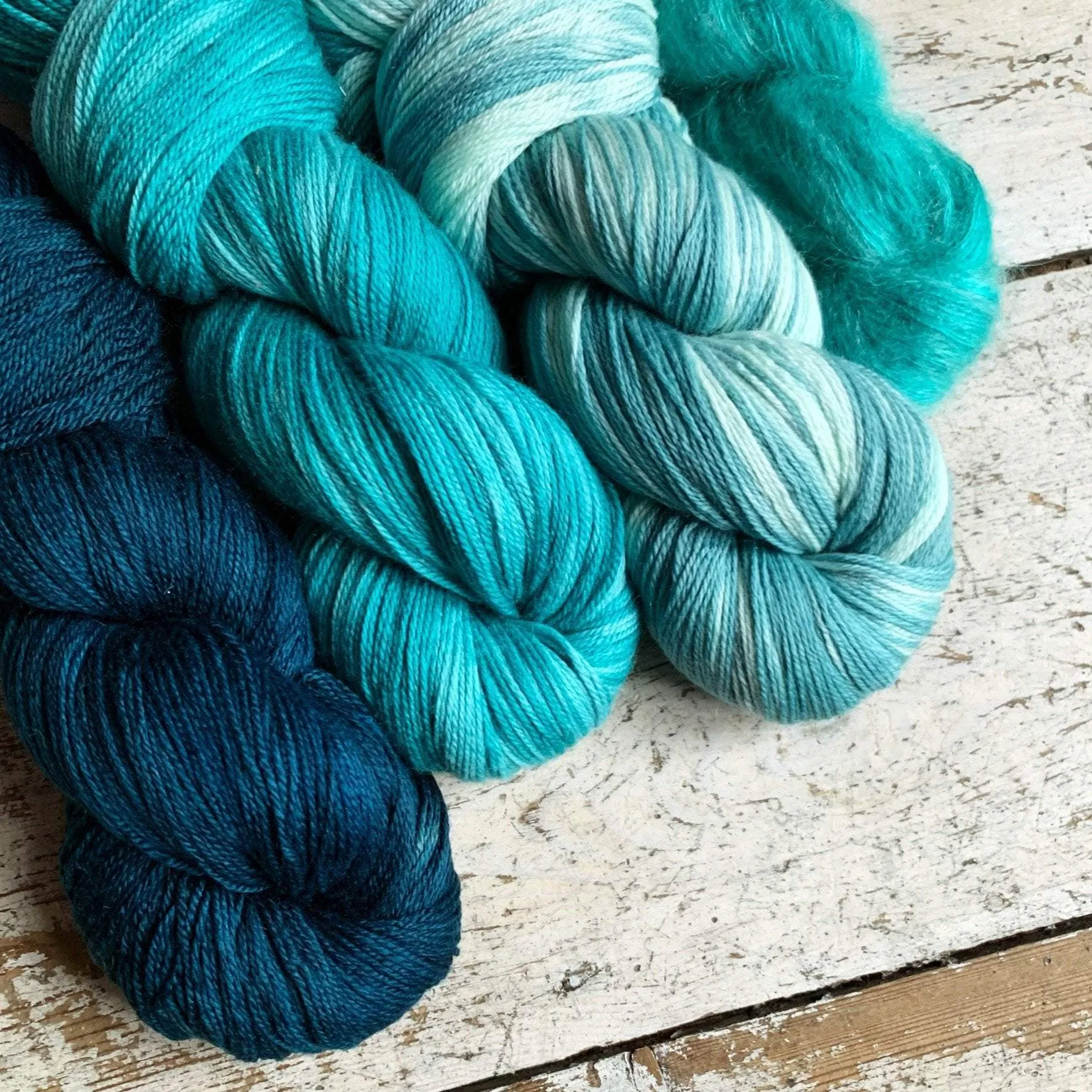 Reverberate Westknits Shawl Kit